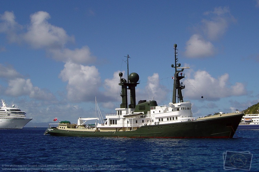 2004 01 09 Lone Ranger at anchor off Saint Barths